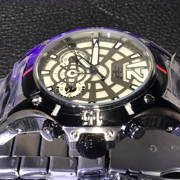 32* Degrees Frostbite - Picture 6 of 7